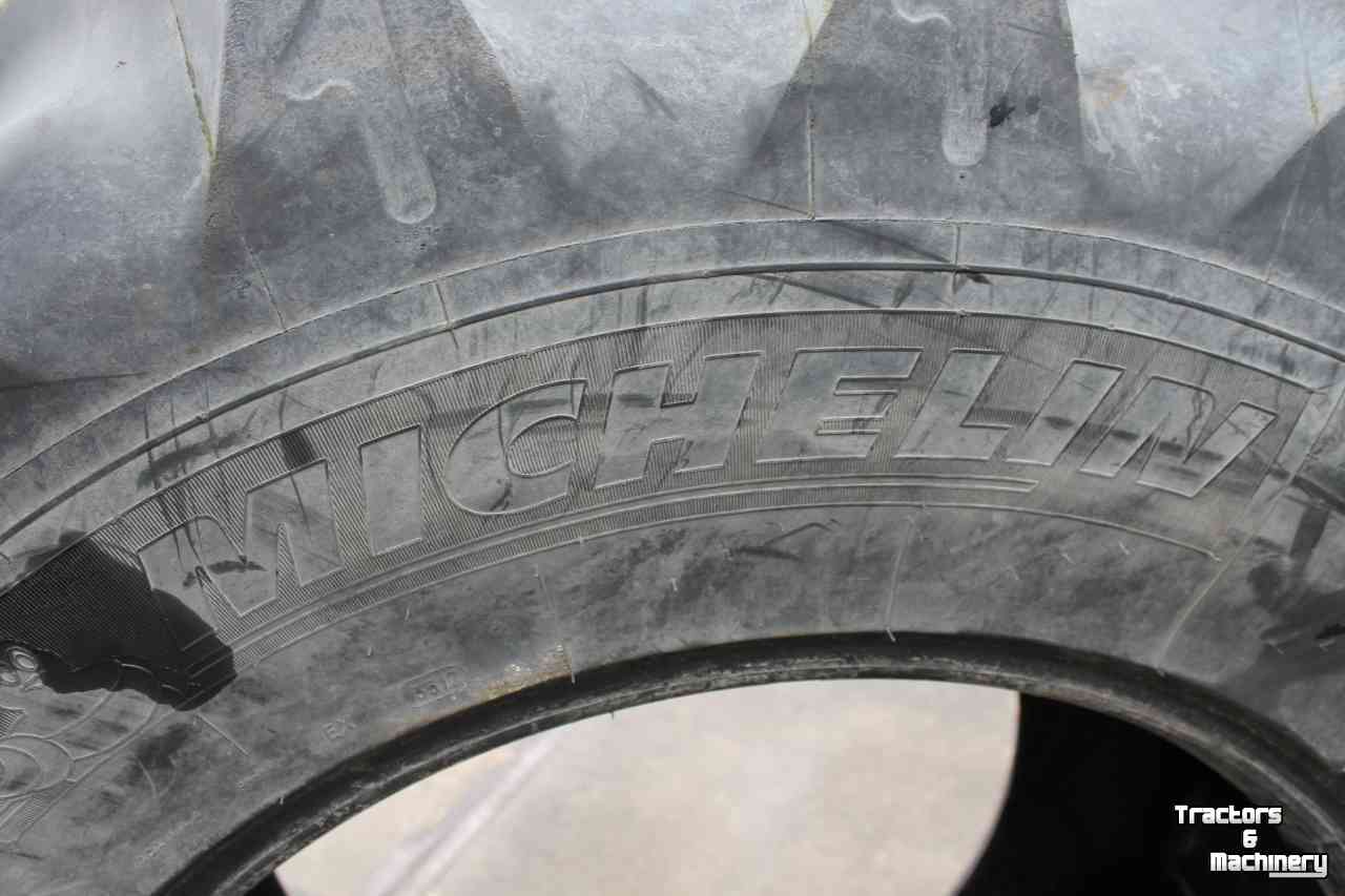 Wheels, Tyres, Rims & Dual spacers Michelin VF 600/60R28 Xeobib voorband trekkerband tractorprofiel