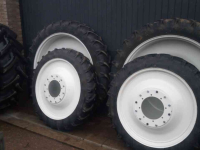 Wheels, Tyres, Rims & Dual spacers  300/95r52 en 270/95r38