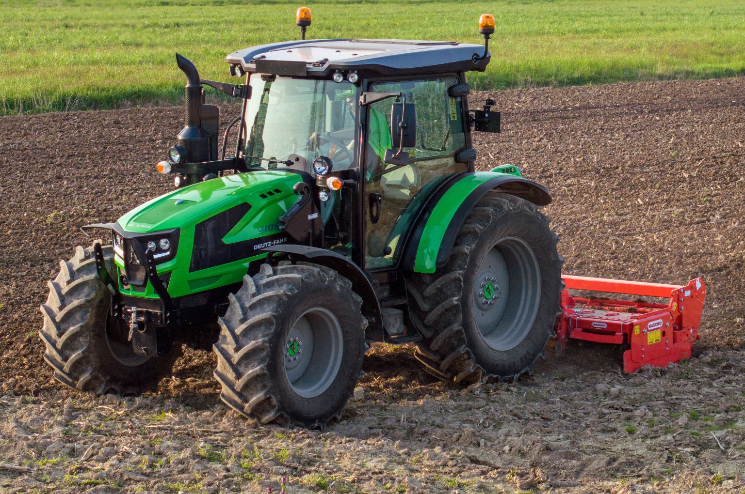 DEUTZ-FAHR unlocks the 5 Keyline