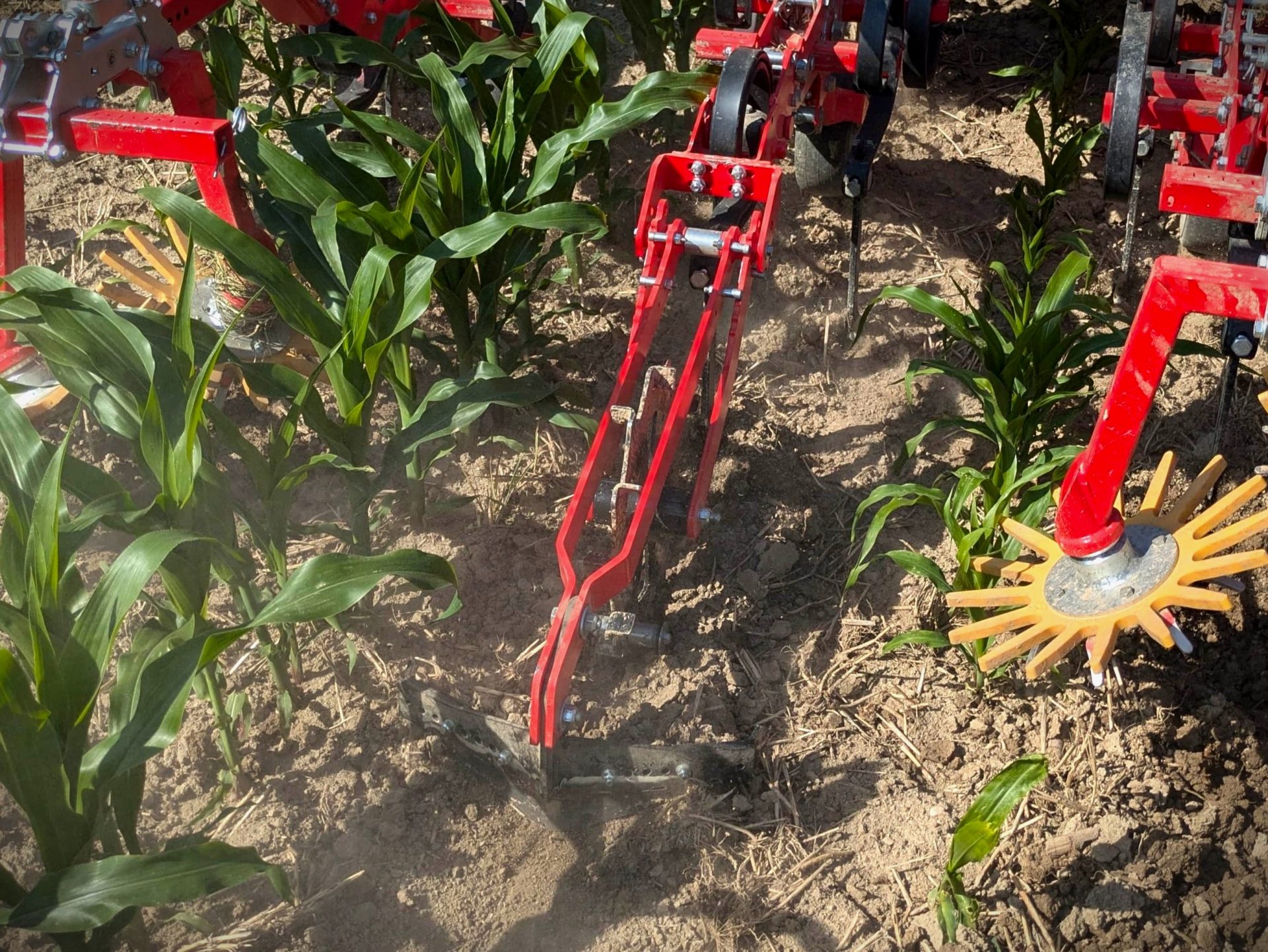 Einböck hoe tool to reduce soil erosion