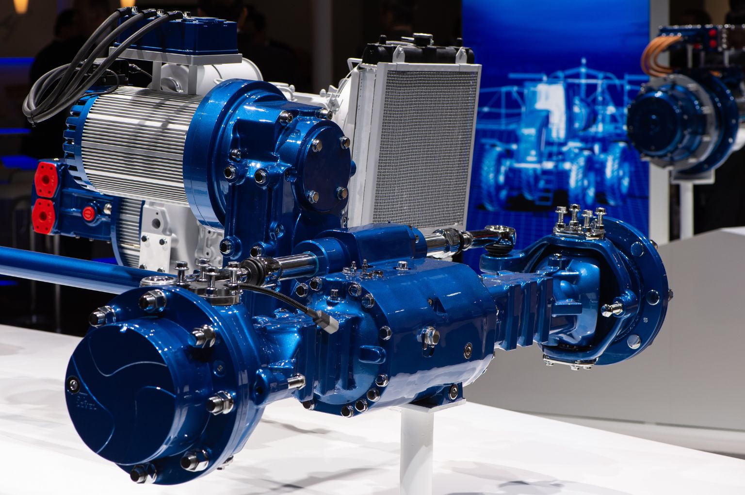 Electric drivetrains at Systems & Components