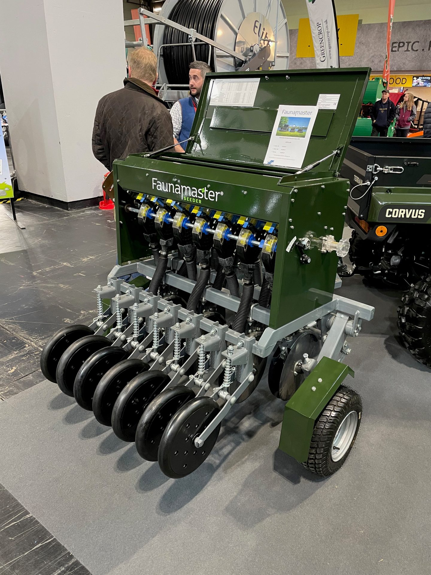 Faunamaster drill for cover crops