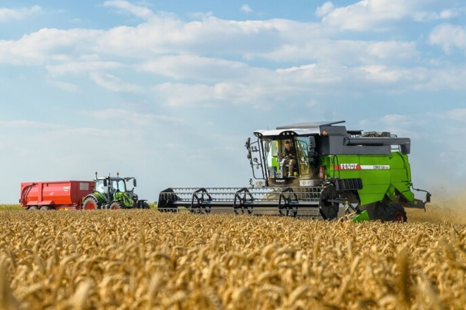 Fendt unveils Corus combine harvester
