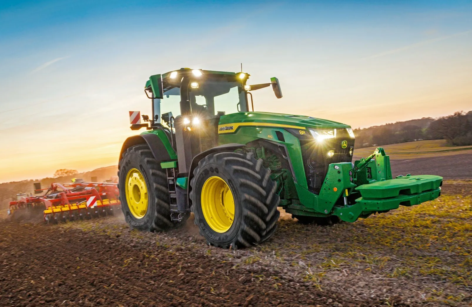NEW 8R from Deere