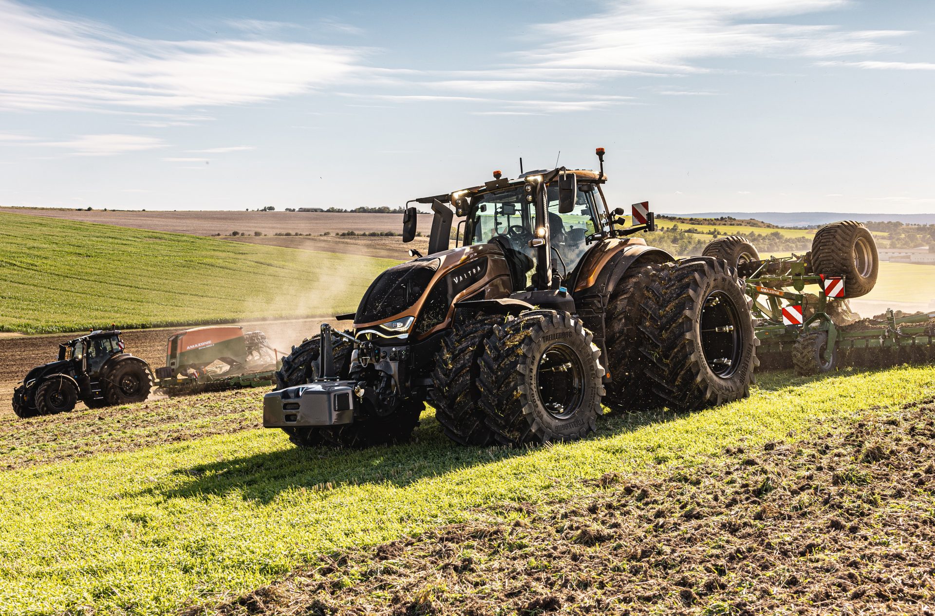 Valtra makes CVTs for larger tractors