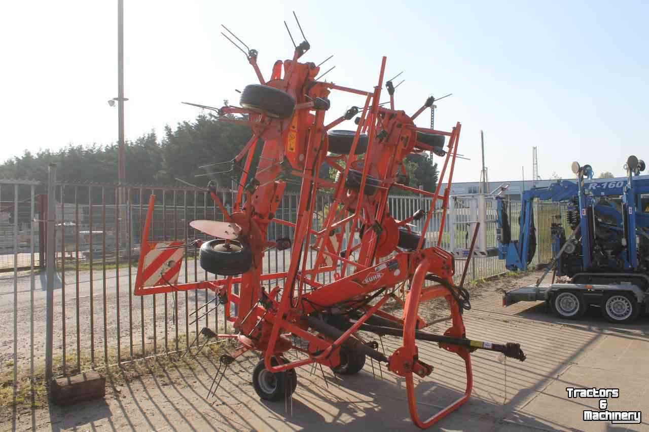 Tedder Kuhn GF8702 cirkelschudder 8-elements schudmachine