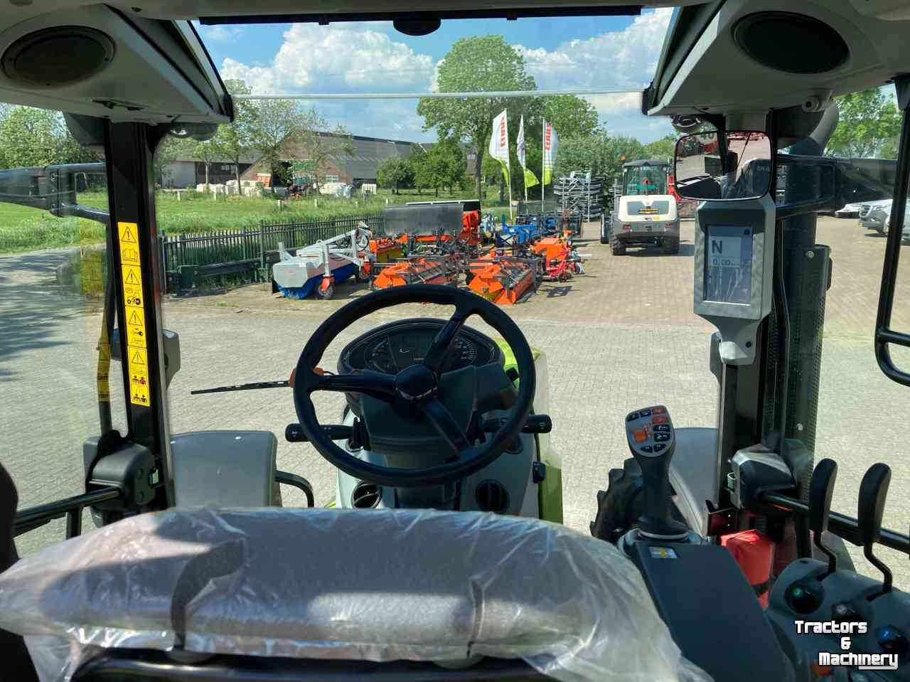 Tractor Claas Arion 470 Cis