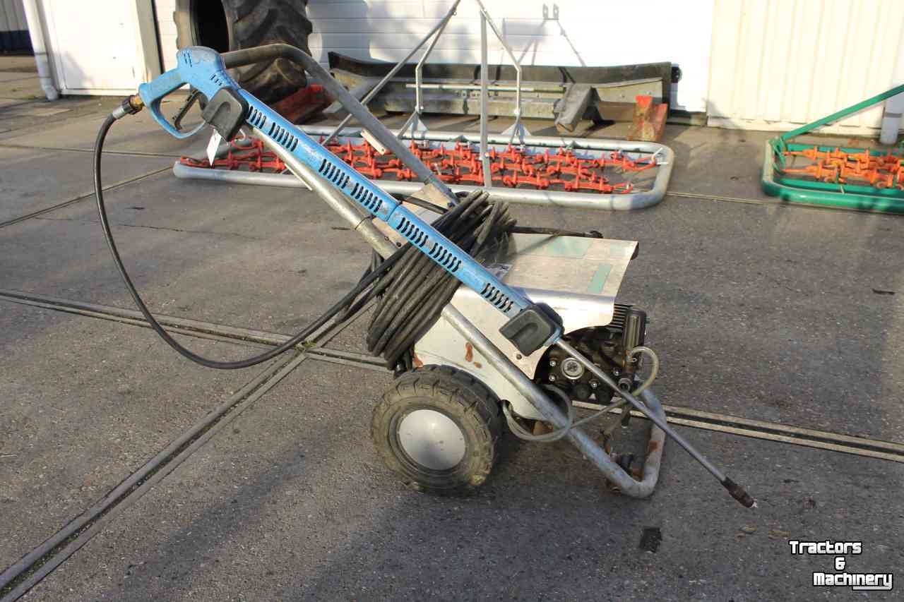 High-pressure cleaner, Hot / Cold  Karömat KD1100-200 koudwater hogedrukreiniger hogedrukspuit