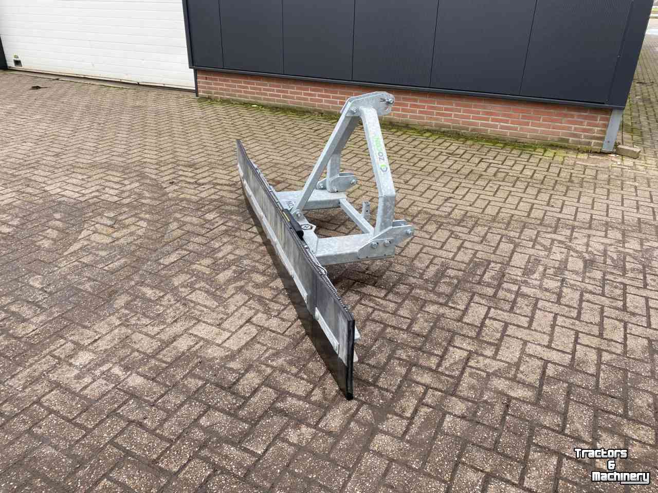 Manure scraper Zocon RS-270 Mestschuif / Sneeuwschuif / Rubberschuif