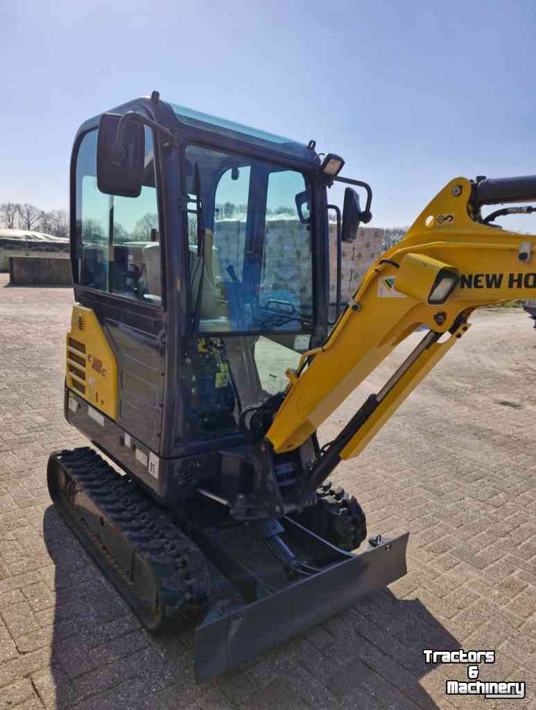 Excavator tracks New Holland E18C