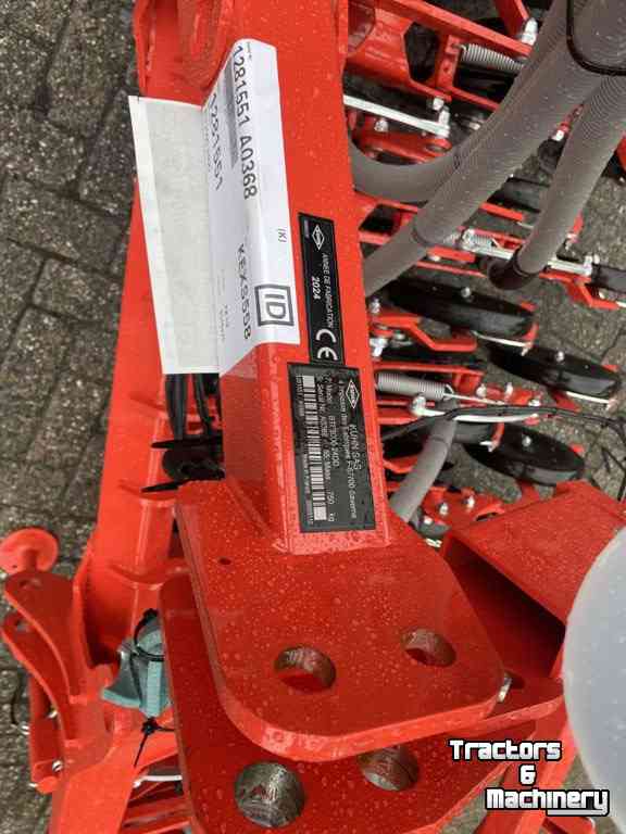 Seed drill Kuhn Venta BTF3000 24DD Zaaimachine