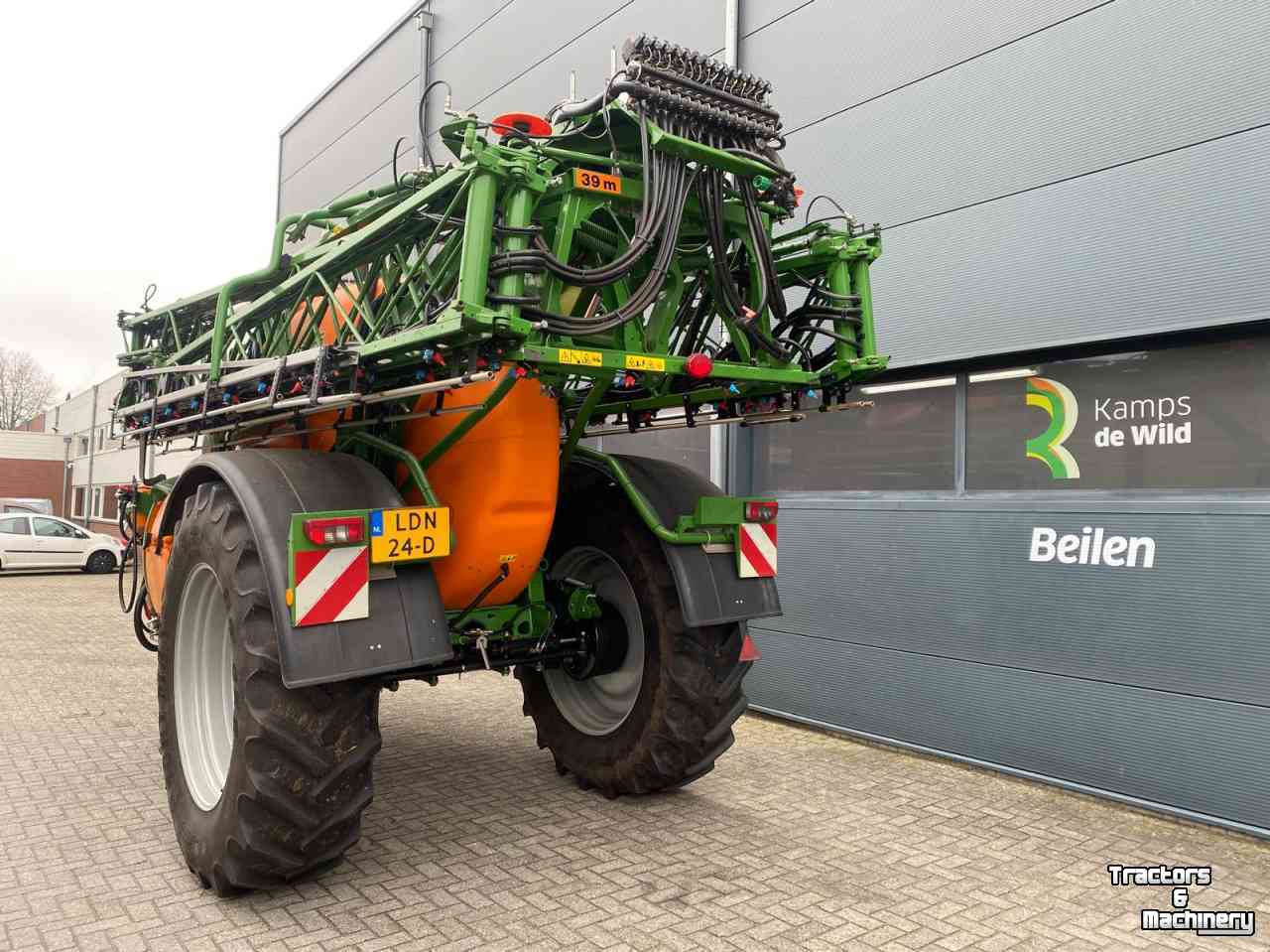 Fieldsprayer pull-type Amazone UX 5200 Getrokken Veldspuit