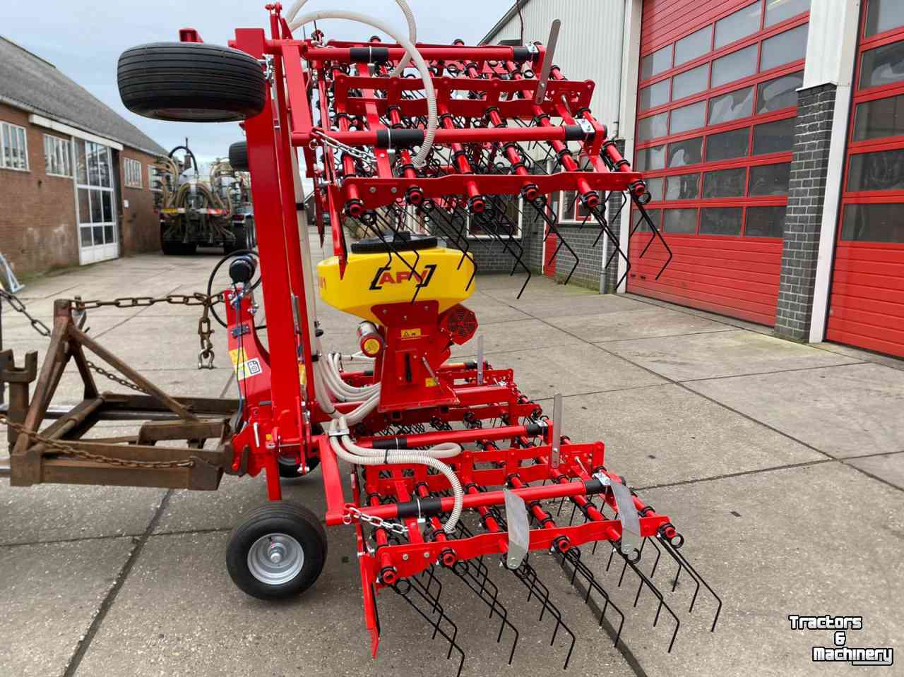 Weeder Einbock Grass-manager wiedeg + APV zaaimachine