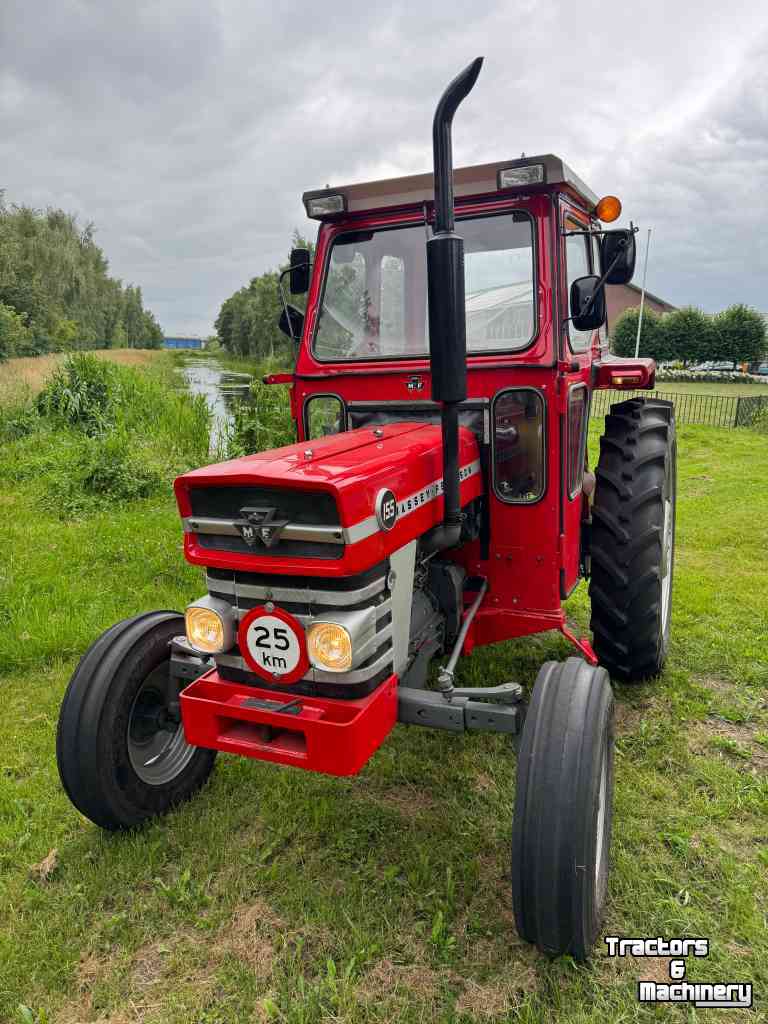 Tractor Massey Ferguson 155 2WD Tractoren