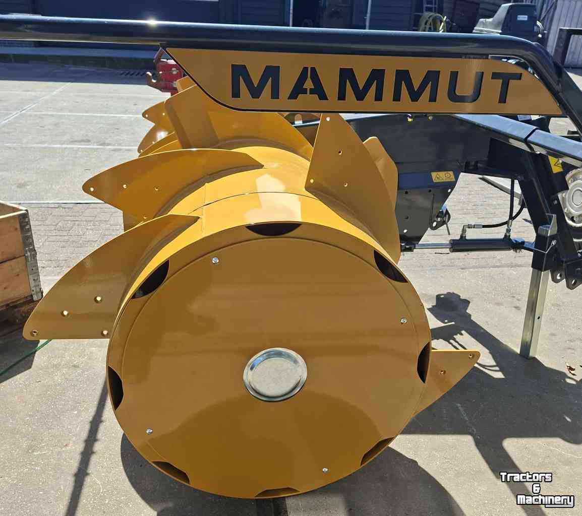 Silage spreader Mammut SF 245 Titann