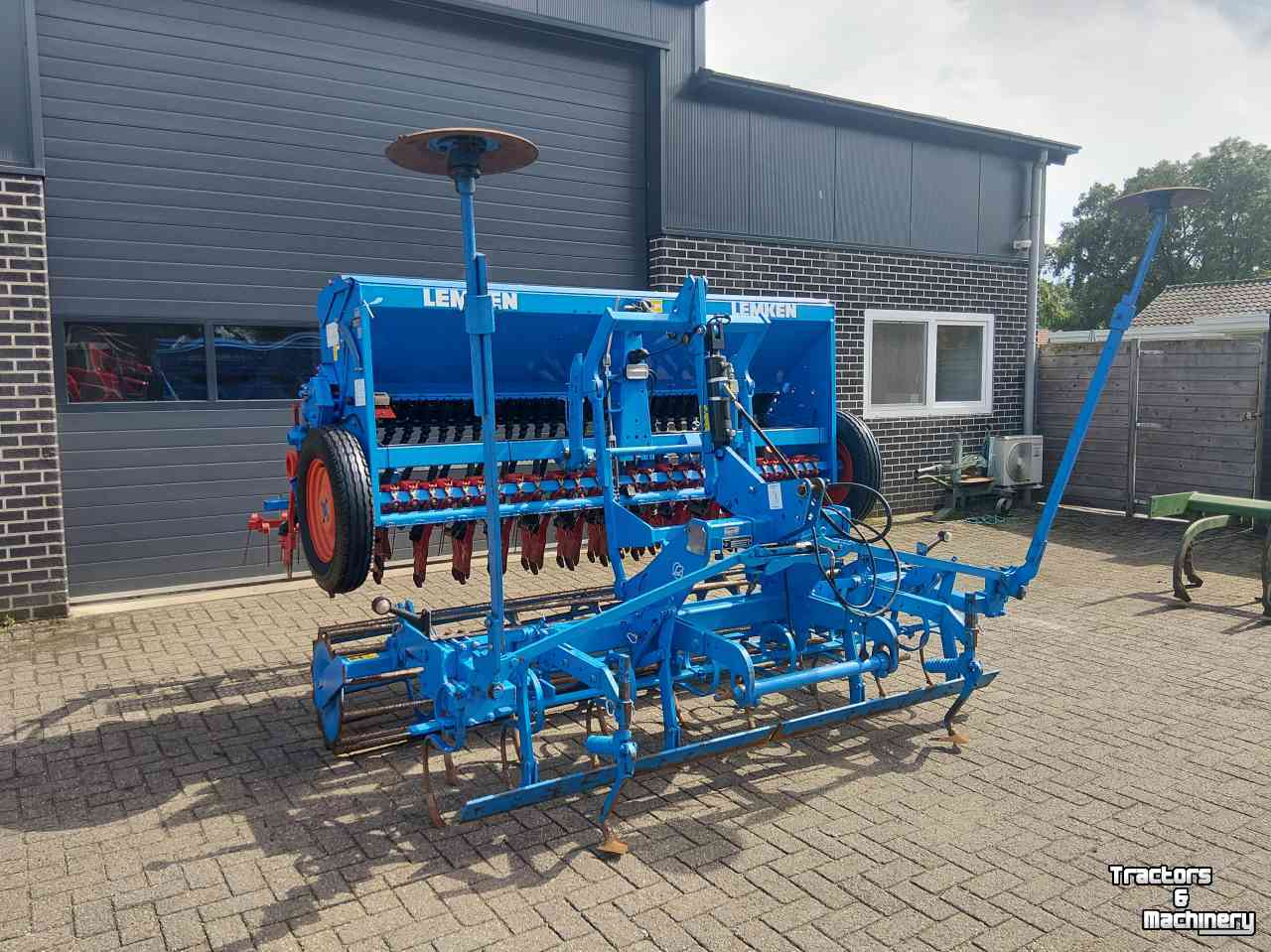 Seed Drill Combination Lemken Quarz 7/300 met Lemken Eurodrill 300/29R Zaaimachine