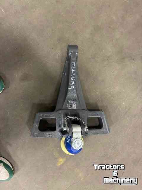 Diverse new spare-parts  K80 ondertrekhaak HD