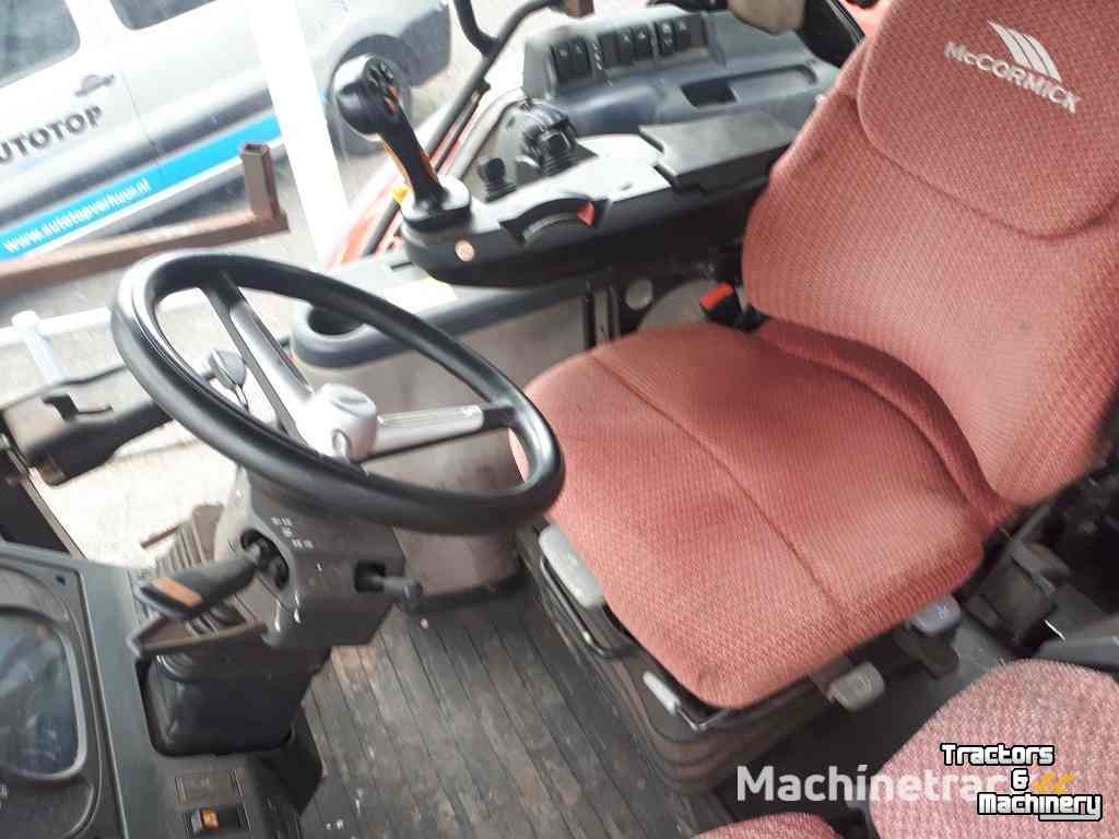Tractor McCormick XTX165