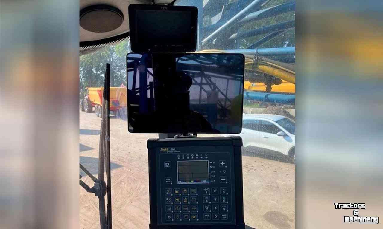 Fieldsprayer self-propelled Delvano HydroTrac STN11 Zelfrijdende Veldspuit