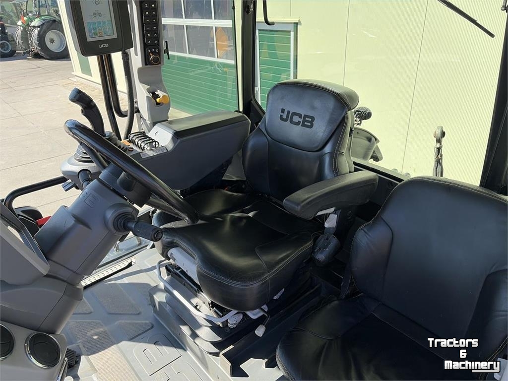 Tractor JCB 4220 Fastrac