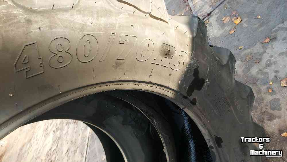 Wheels, Tyres, Rims & Dual spacers BKT 480/70R38
