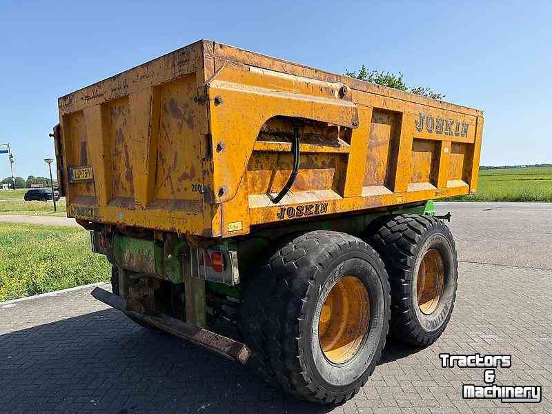 Earth- / Sand-dumper Joskin 22/45 TP