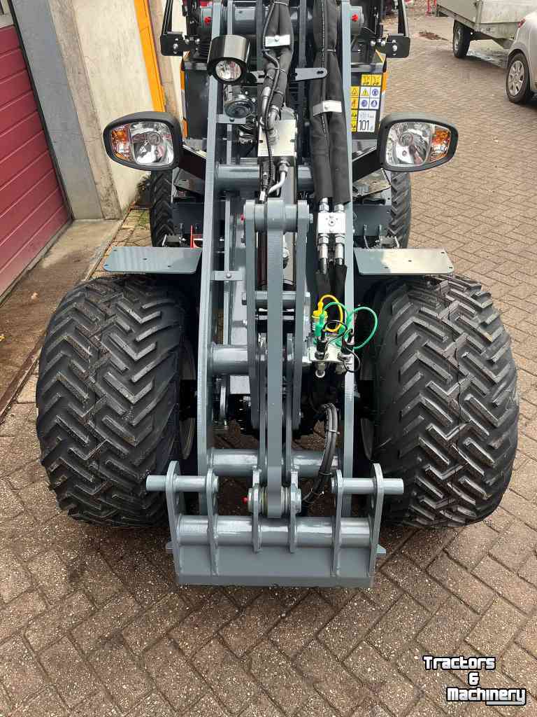 Wheelloader Giant G2700 HD+