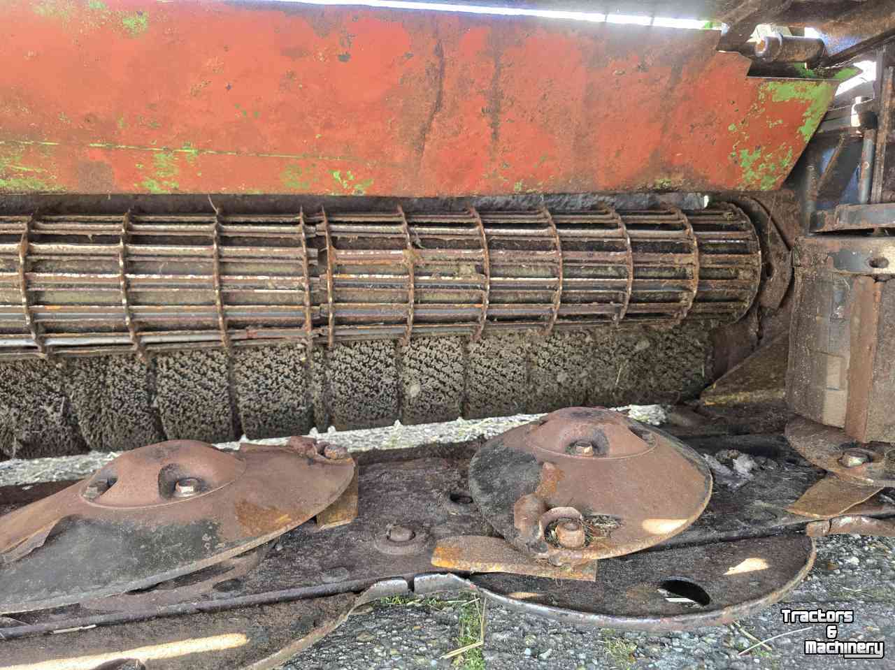 Mower Deutz-Fahr Maaier 225 met kneuzer/ pletter rol