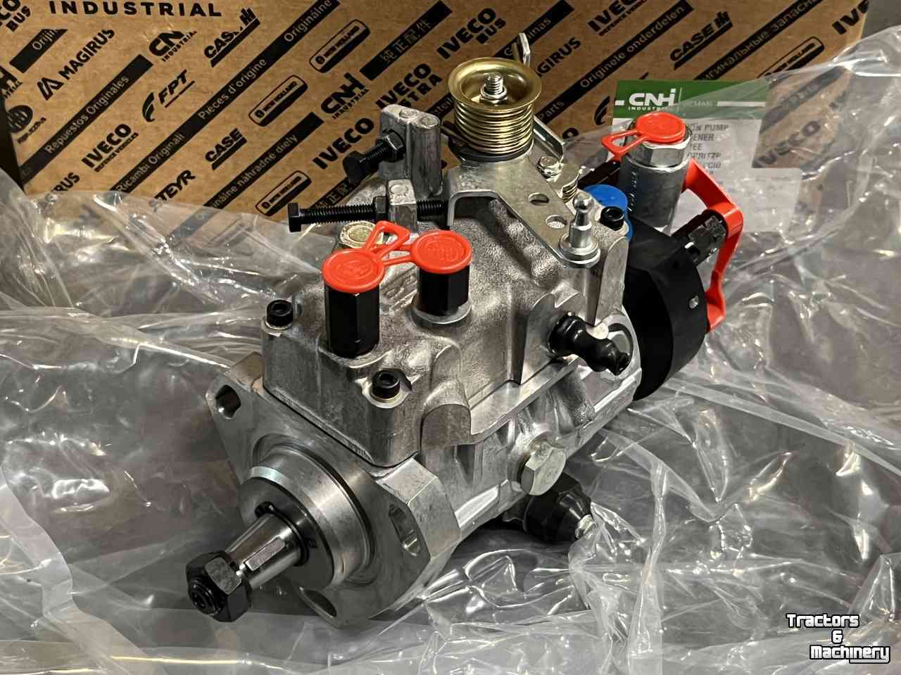 Tractor Ford Brandstofpomp FORD/NEWH TS 10Serie Parts nr:87840746R