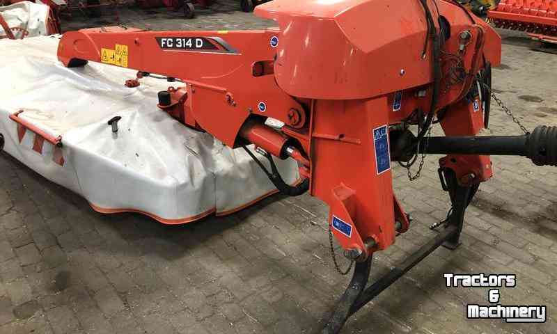 Mower Kuhn FC314D FF achtermaaier met kneuzer