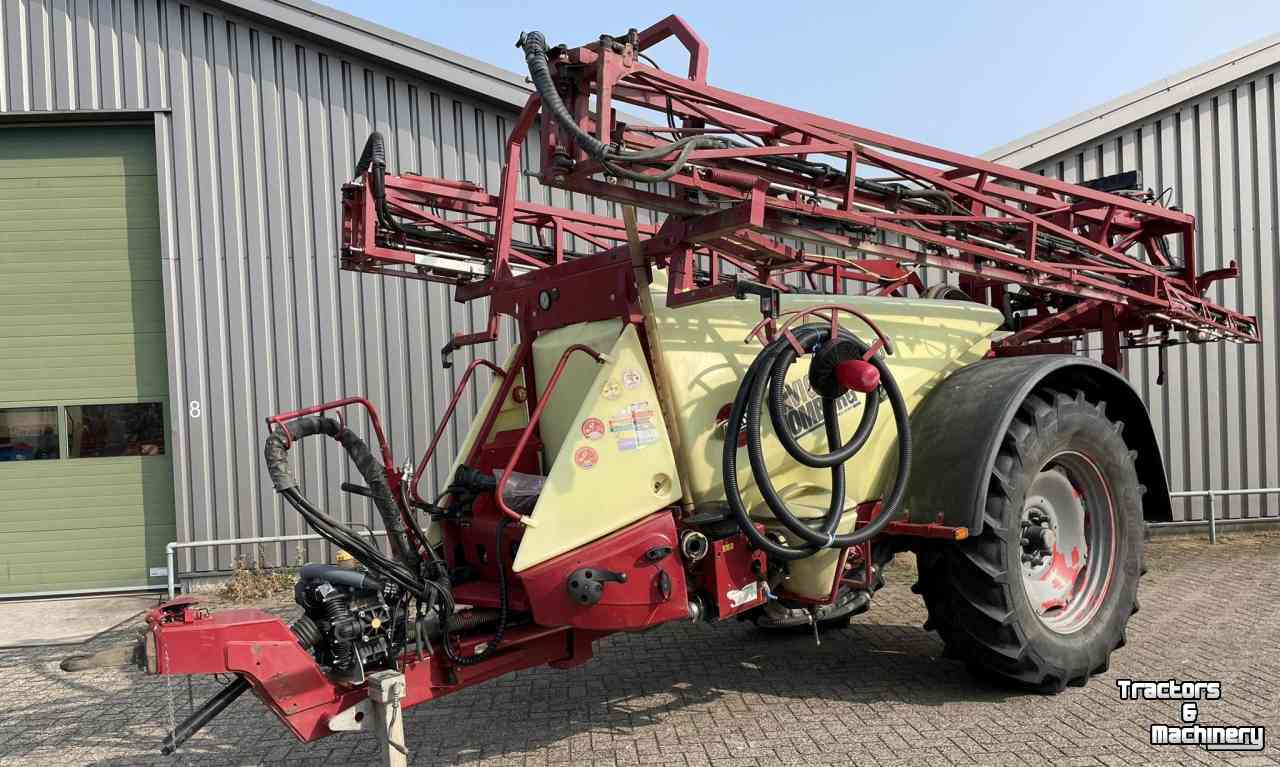 Fieldsprayer pull-type Hardi Navigator 24 m