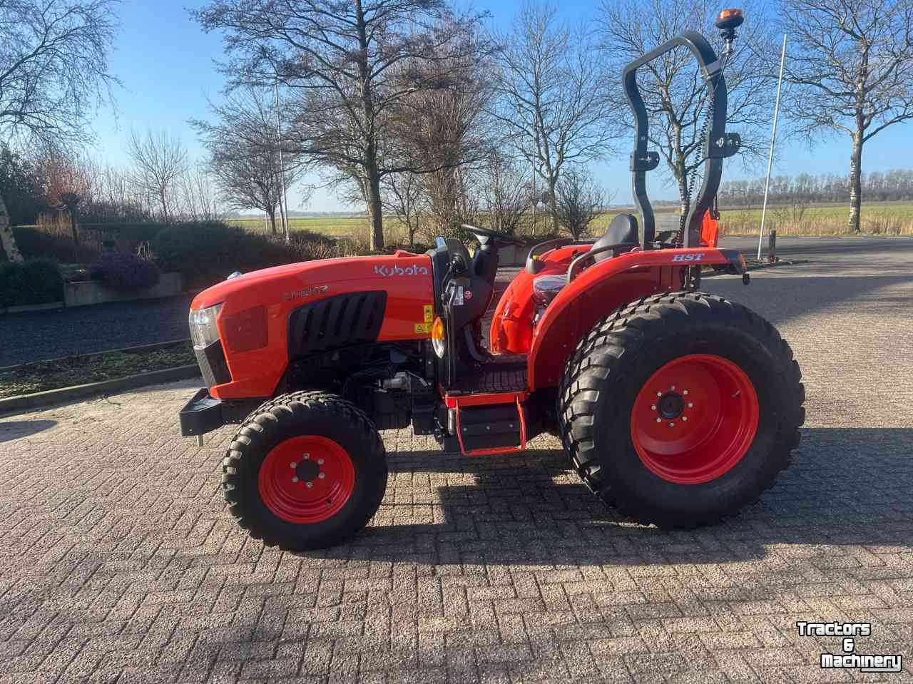 Horticultural Tractors Kubota L1-552 HST