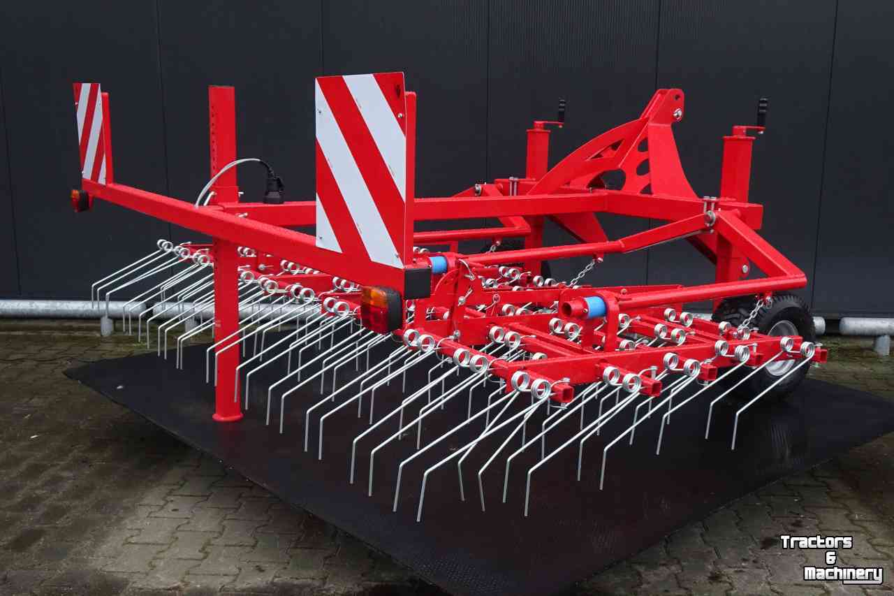 Meadow aerator Hofstede Wiedeg 3M  Demo / overjarig / Nieuw