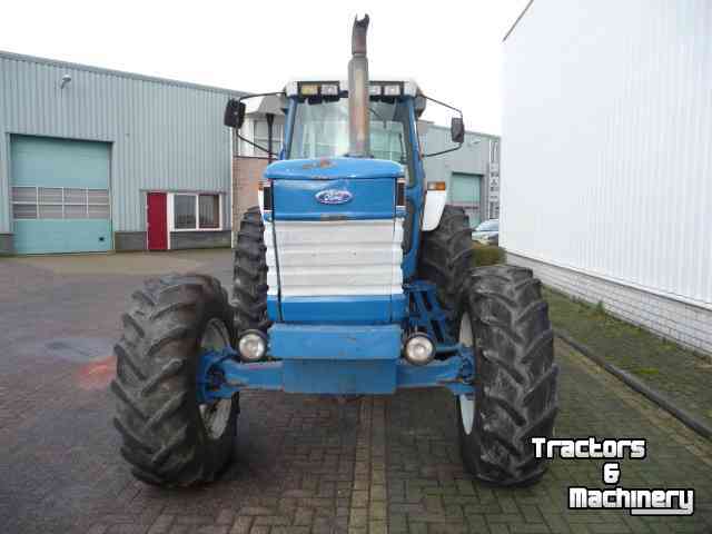 Tractor Ford TW 25 II