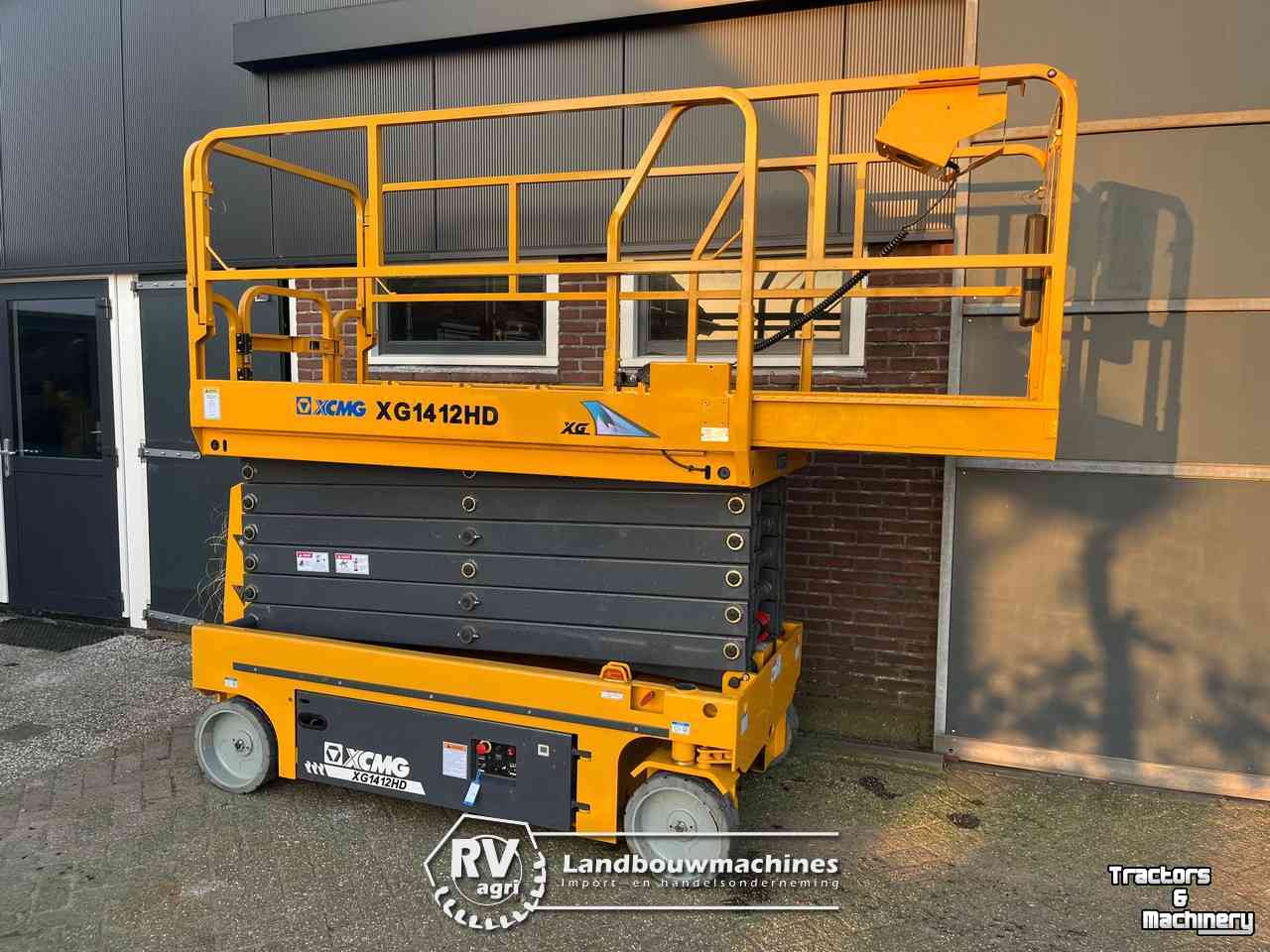 Articulated platforms XCMG Schaarhoogwerker 13,8 meter!! OPRUIMING