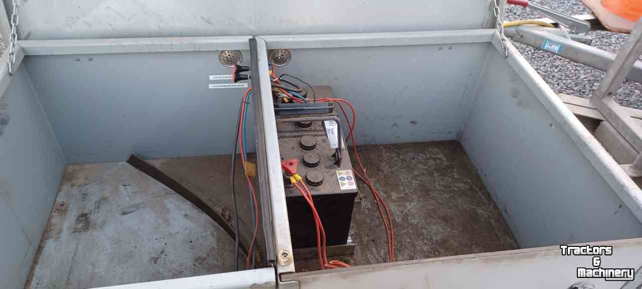 Other equipment for road, roadside and ditch maintenance  Verkeersactiebord / Afzettingsbord