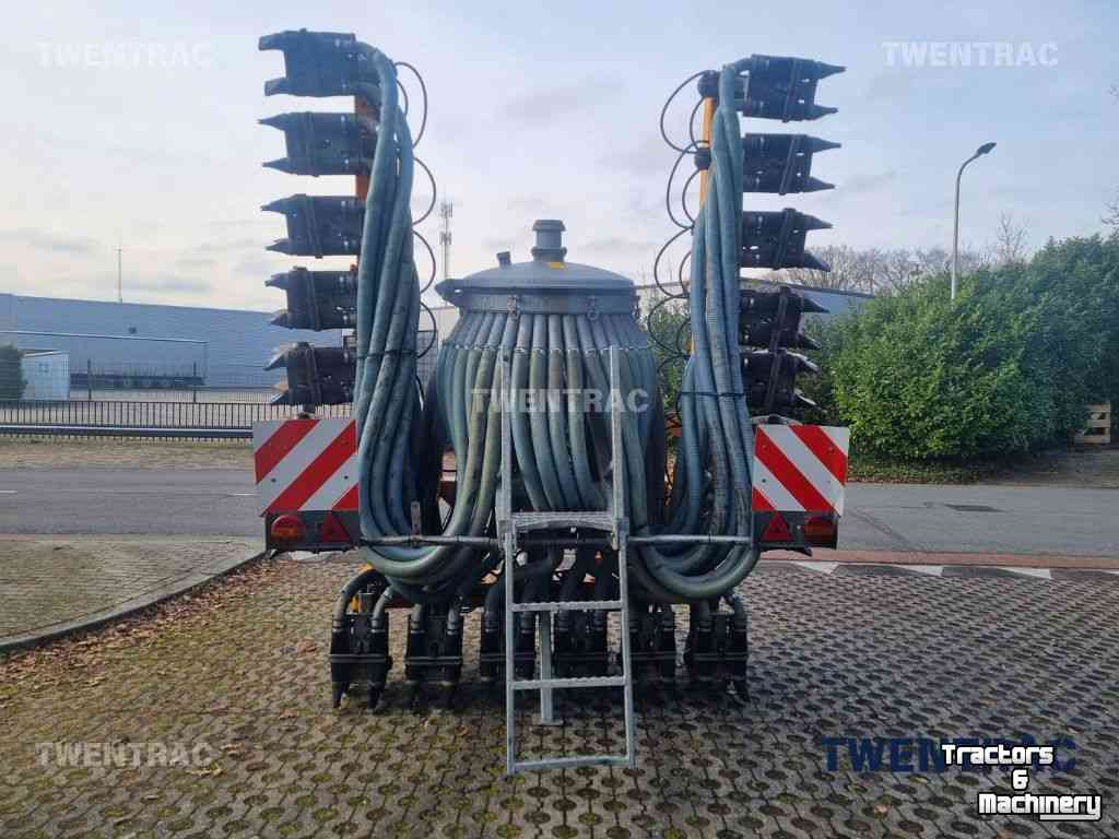 Grassland injector Veenhuis Euroject 3000