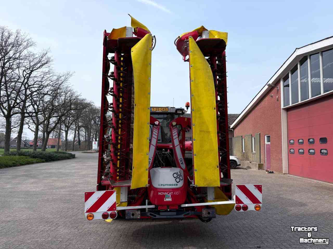 Mower Pottinger Pöttinger Novacat 301 ED + Novacat A10