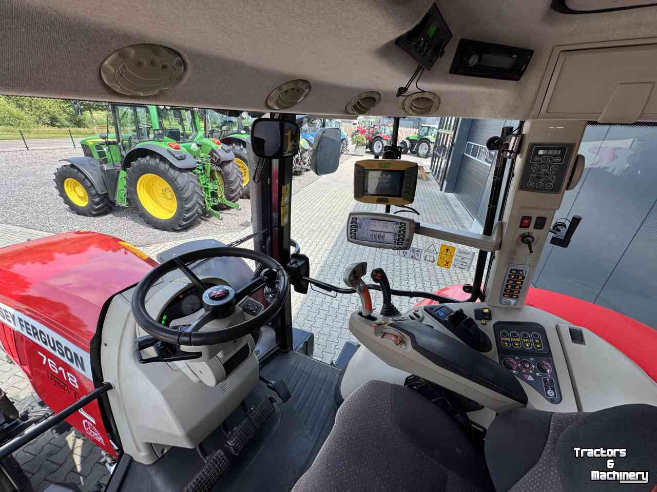 Tractor Massey Ferguson 7618 Dyna VT