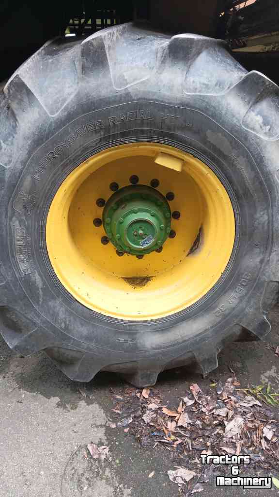 Wheels, Tyres, Rims & Dual spacers Good Year 73x44.00-32