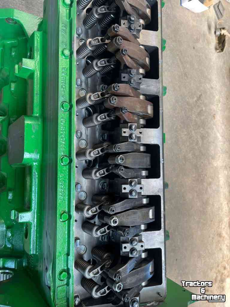 Used parts for forage harvesters John Deere JD6135 Reman motor