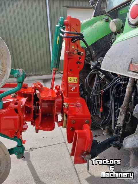Ploughs Kverneland EG - 100 - 300 - 5 - EVO TWISTER