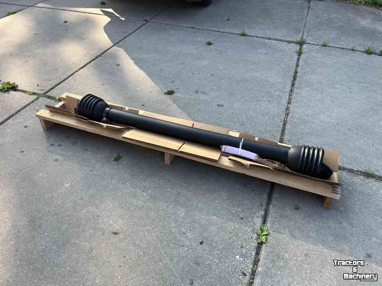 Pto-shafts  Nieuwe aftakassen vanaf 75 euro