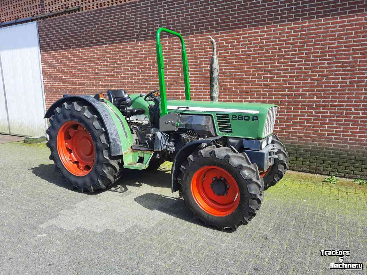 Small-track Tractor Fendt 280PA