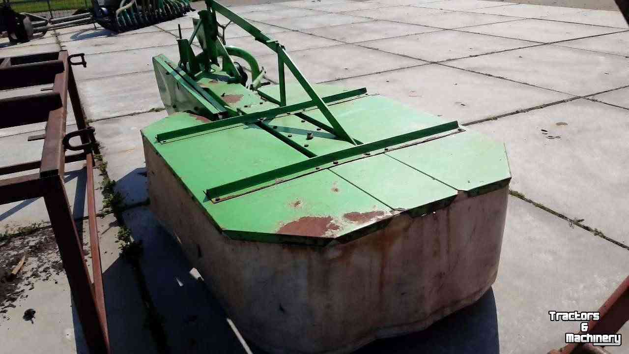Mower Kedo 140