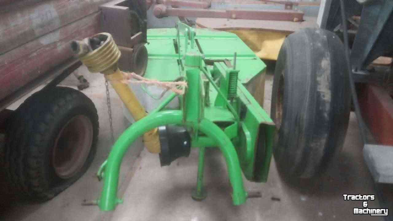 Mower Kedo 140