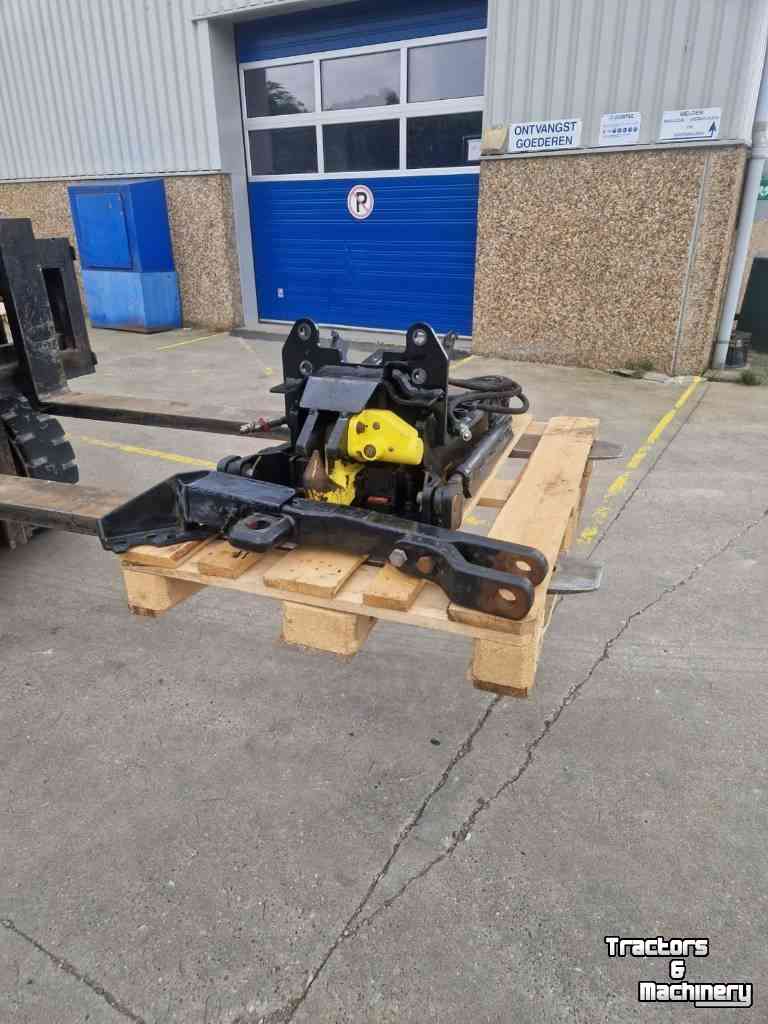 Diverse used spare-parts New Holland Pick up hitch