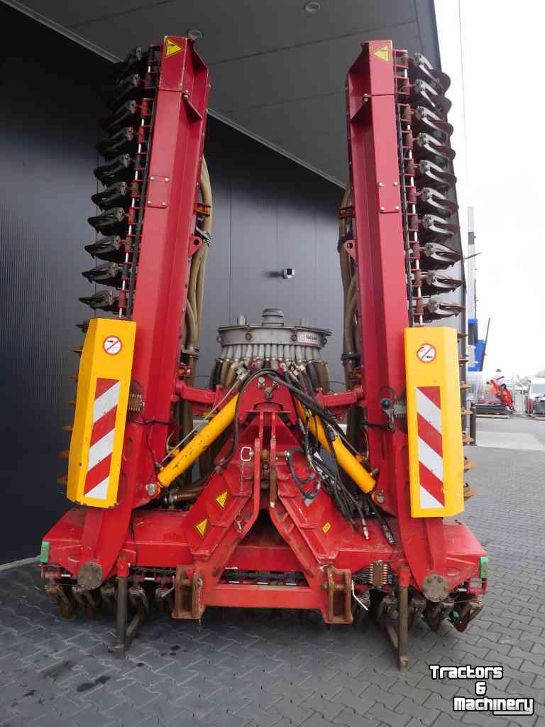 Grassland injector Vredo ZB3 8750