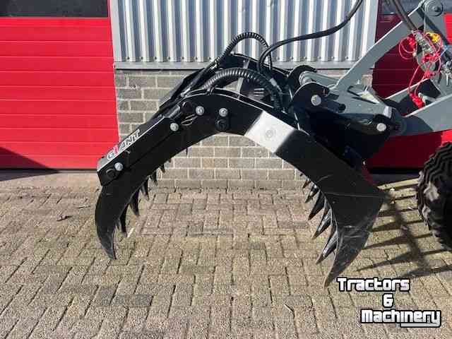 Silage Grabbucket / Grabfork Giant Houtklem / Houtgrijper / Takkenklem horizontaal 150 cm