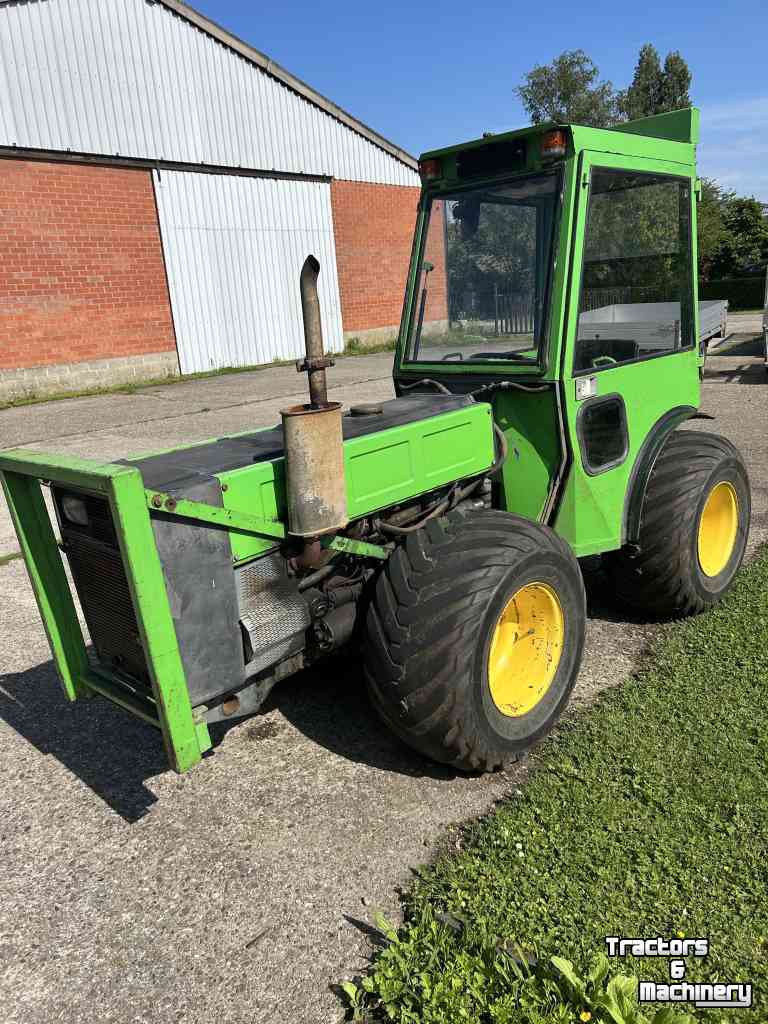 Small-track Tractor Holder A50